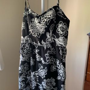 American Eagle Black & White Floral Dress